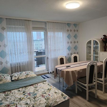 Mieszkanie Przy Parku Svinoústí Exteriér fotografie