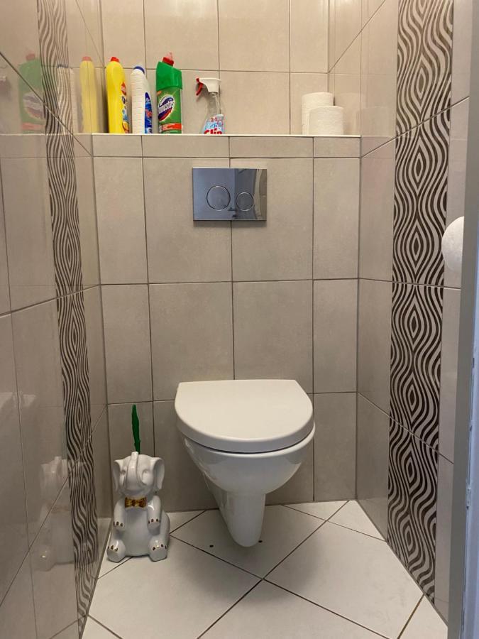 Mieszkanie Przy Parku Svinoústí Exteriér fotografie