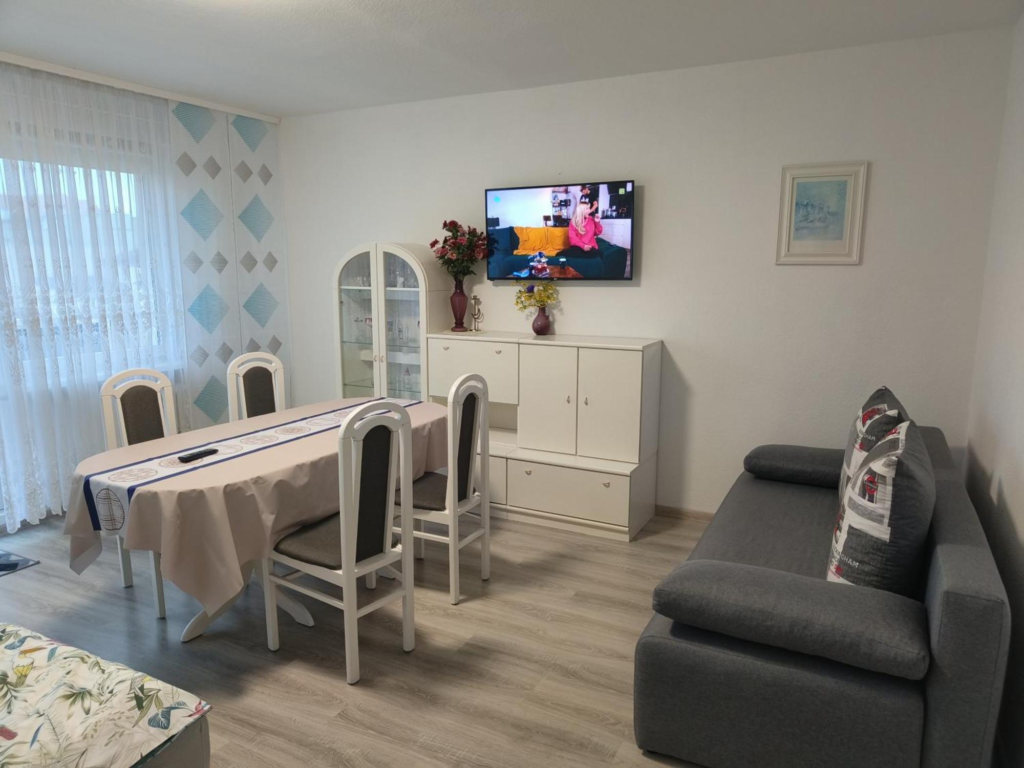Mieszkanie Przy Parku Svinoústí Exteriér fotografie
